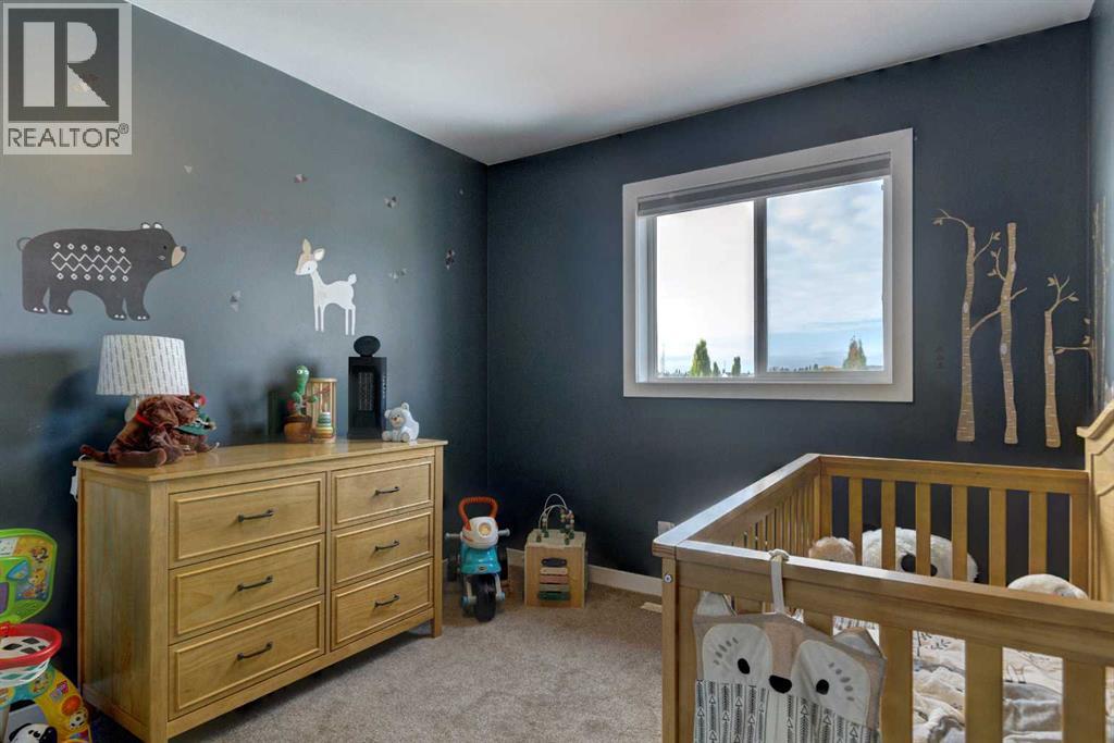 Single Family House for Sale in  Tuscany Springs Way NW Tuscany Calgary 