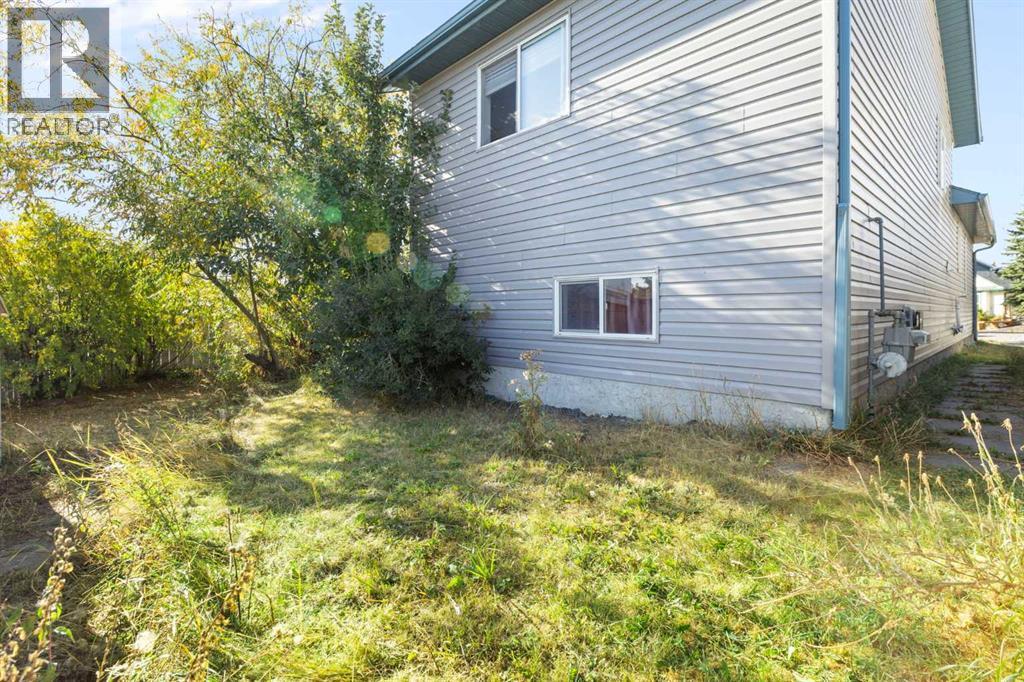 Single Family House 4 Level for Sale in  Coverdale Court NE Coventry Hills Calgary 