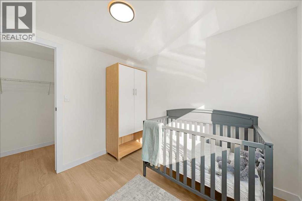 Single Family House Mobile Home for Sale in  Erin woods Circle SE Erin Woods Calgary 