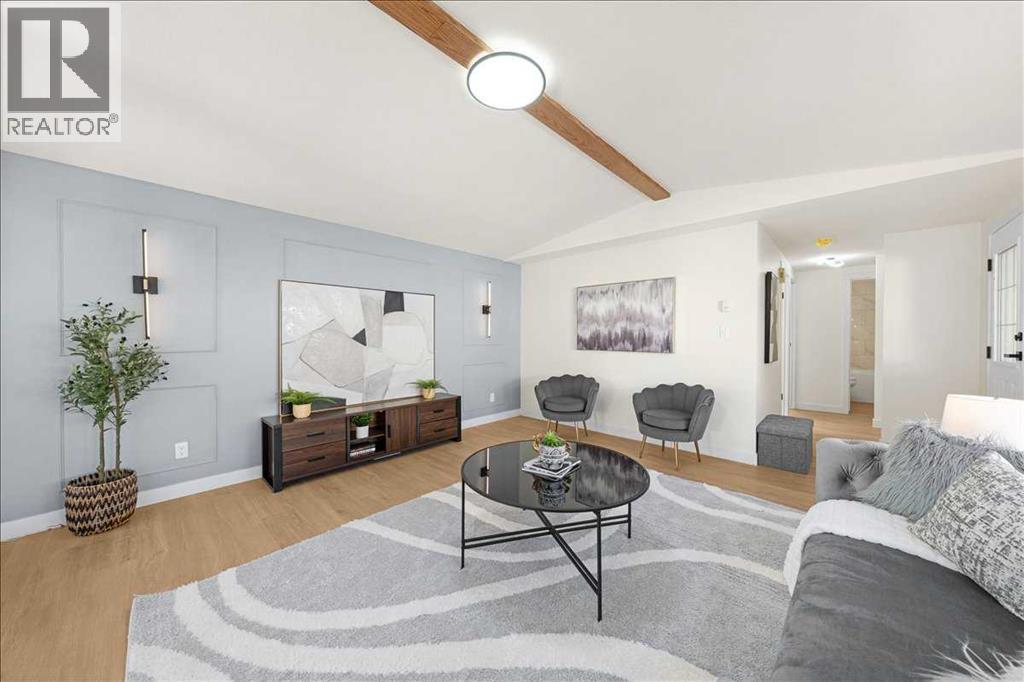 Single Family House Mobile Home for Sale in  Erin woods Circle SE Erin Woods Calgary 