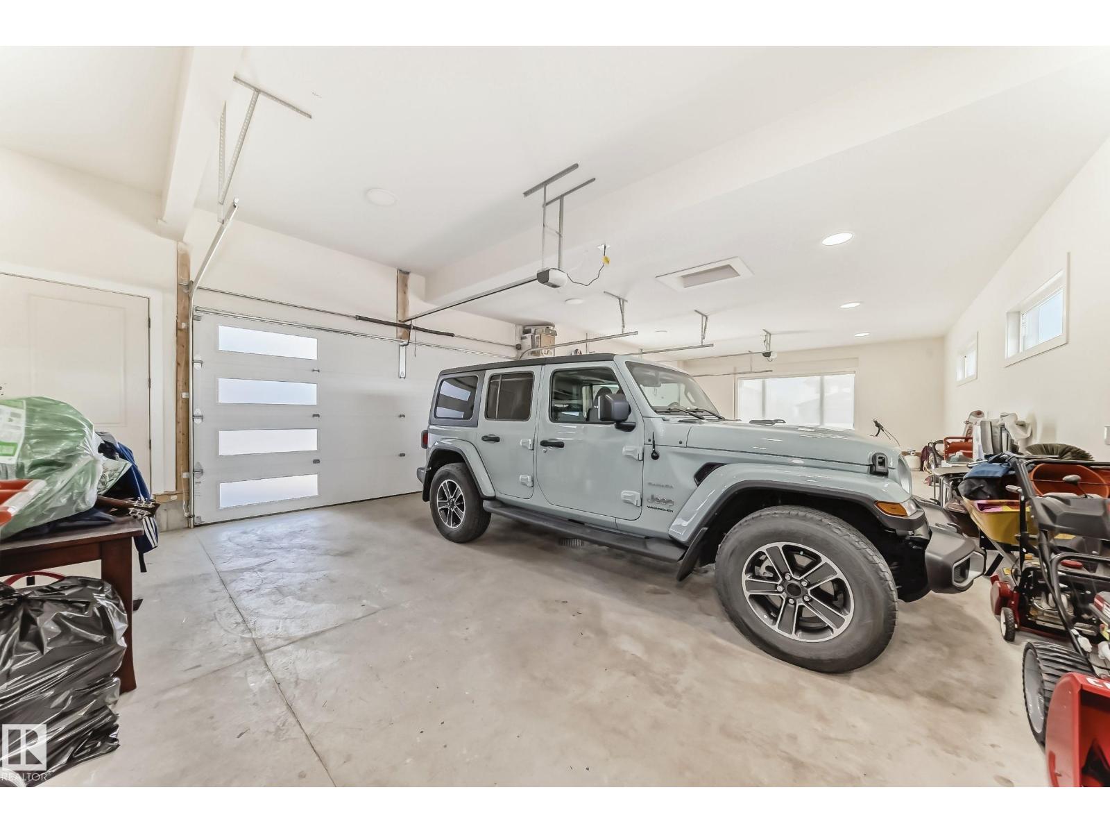 #202 53213 RGE ROAD 261 A, Rural Parkland County