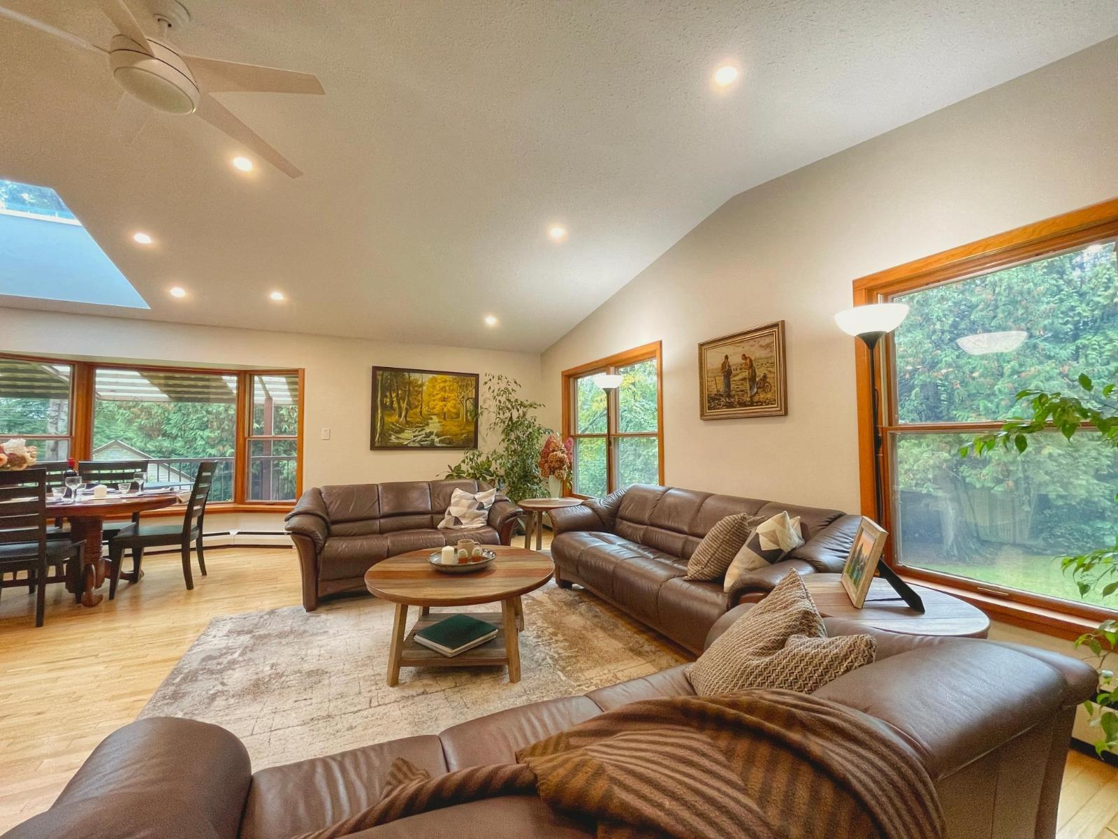 3048 HOT SPRINGS ROAD, Agassiz, Agassiz