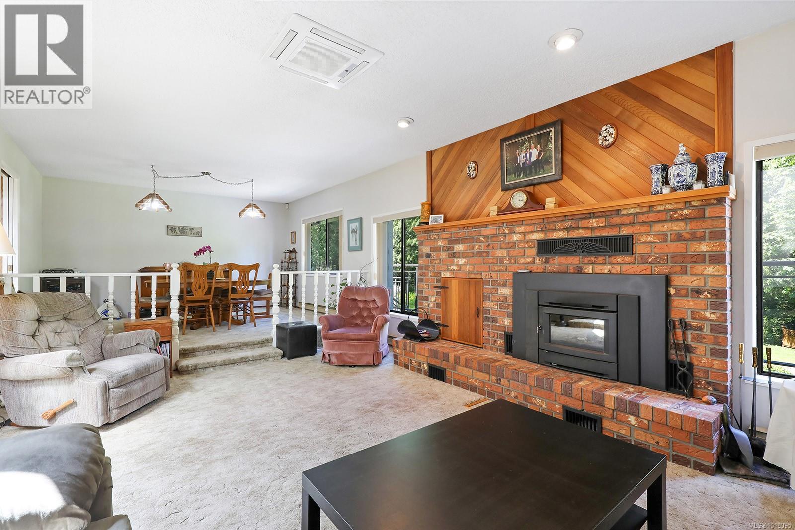 970 McLean Rd, Qualicum Beach