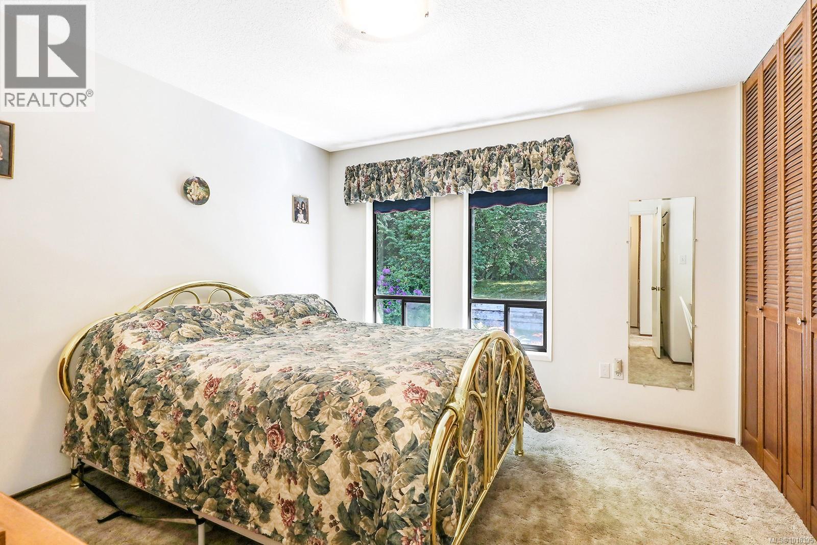 970 McLean Rd, Qualicum Beach