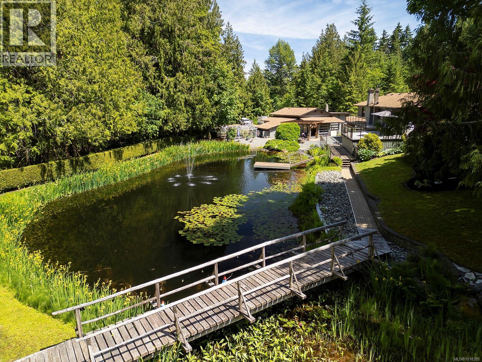 970 McLean Rd, Qualicum Beach