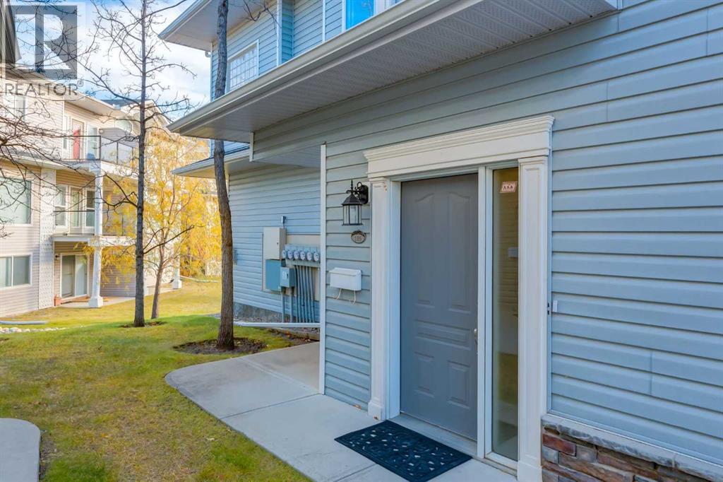 Single Family House Bungalow for Sale in  Rocky Vista Terrace NW Rocky Ridge Calgary 