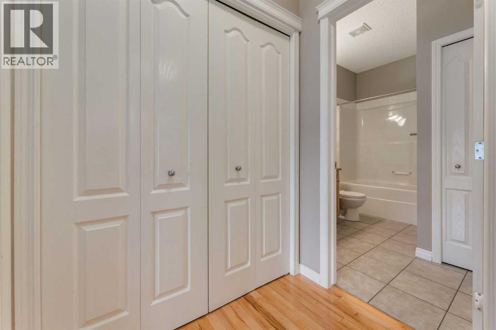 Single Family House Bungalow for Sale in  Rocky Vista Terrace NW Rocky Ridge Calgary 