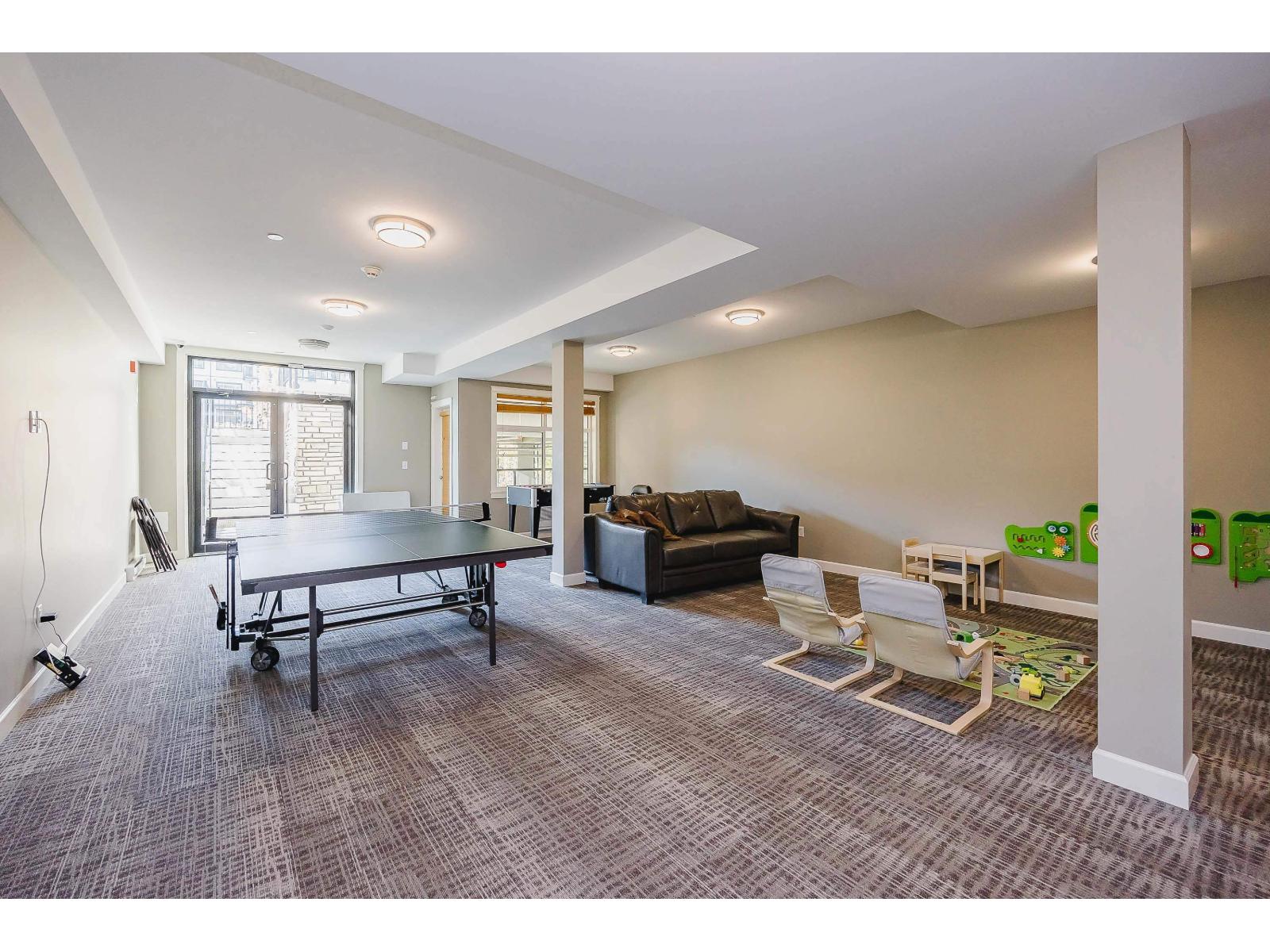 213 20325 85 AVENUE, Langley