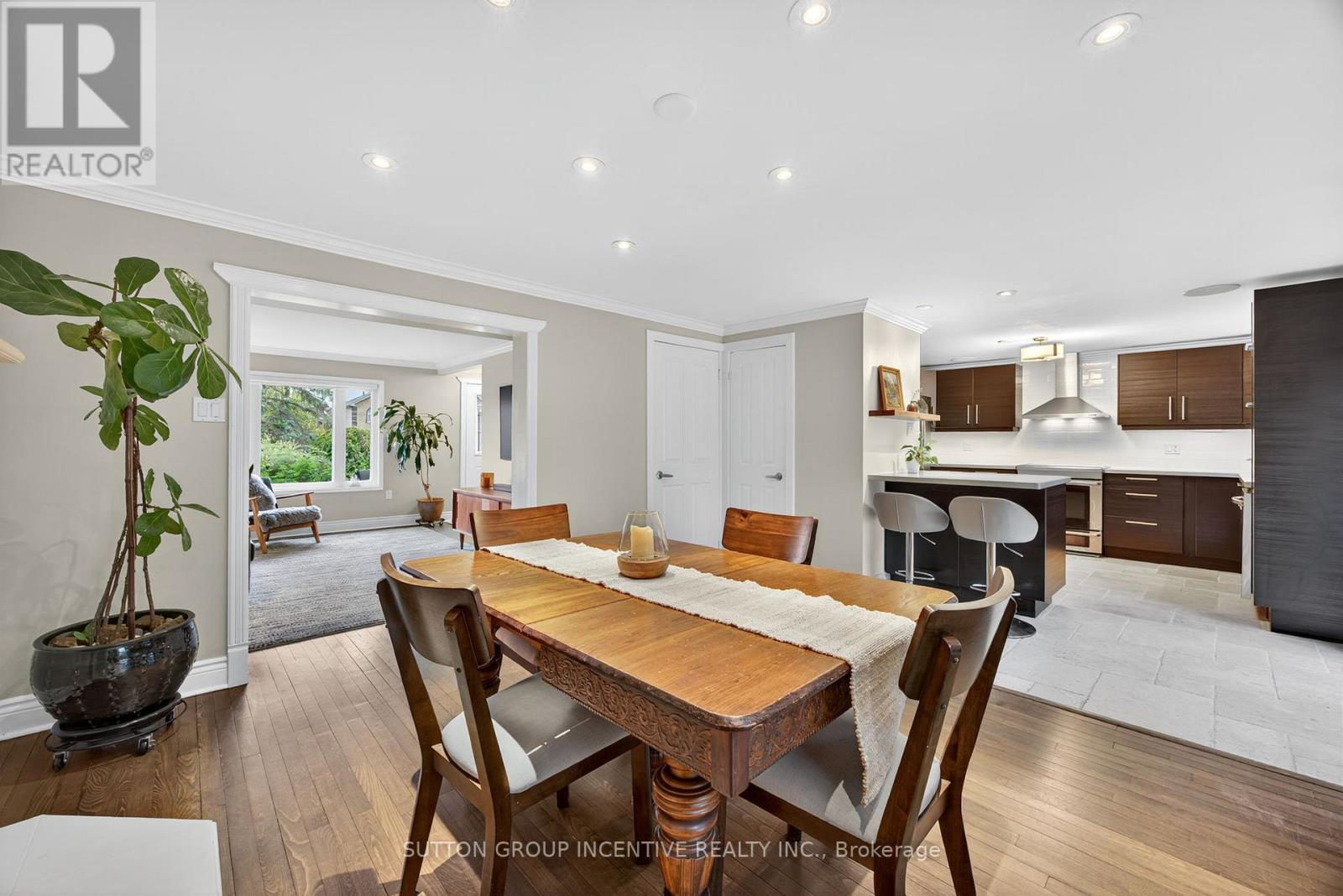 Single Family House for Sale in  IRWIN DRIVE Barrie (Northwest) 