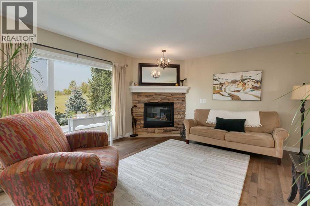 Single Family House for Sale in  Springbank Rise SW Springbank Hill Calgary 