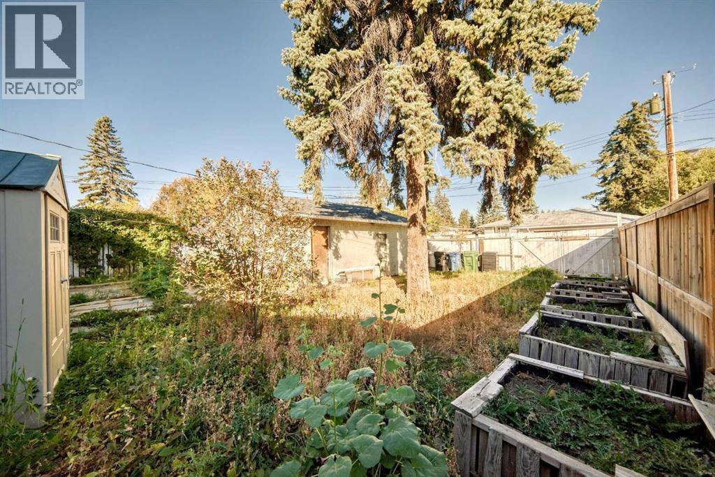 Single Family House Bungalow for Sale in  Avonlea Place SE Acadia Calgary 