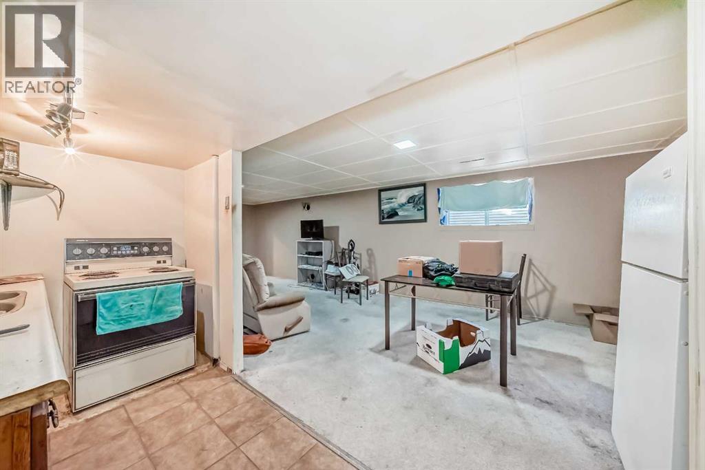 Single Family House Bungalow for Sale in  Avonlea Place SE Acadia Calgary 