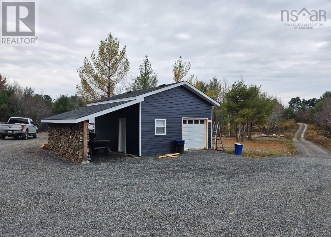 Property 5 of 14 of Lot (PID 70151543) Highway 8