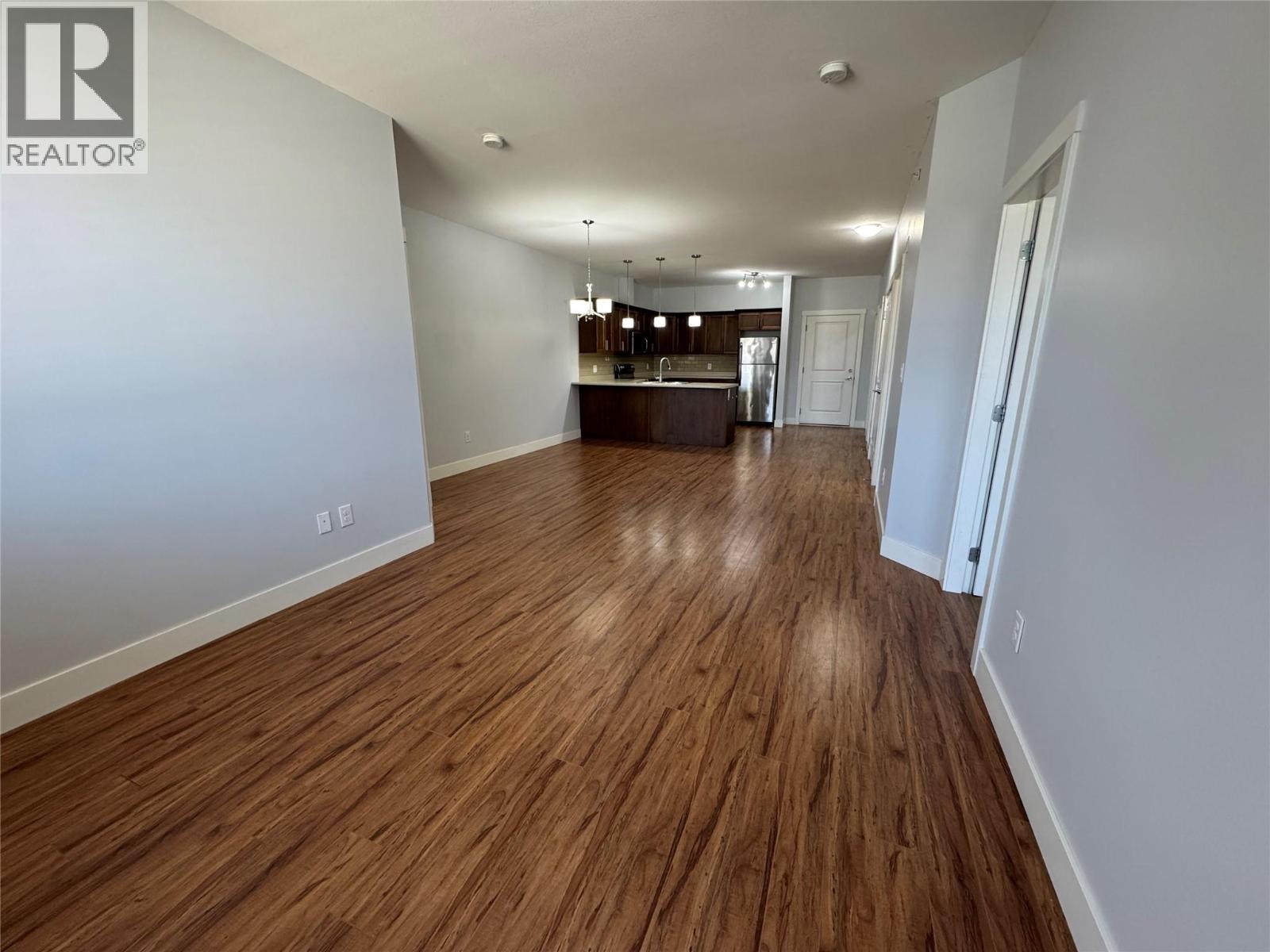 1701 MENZIES Street Unit# 302, Merritt