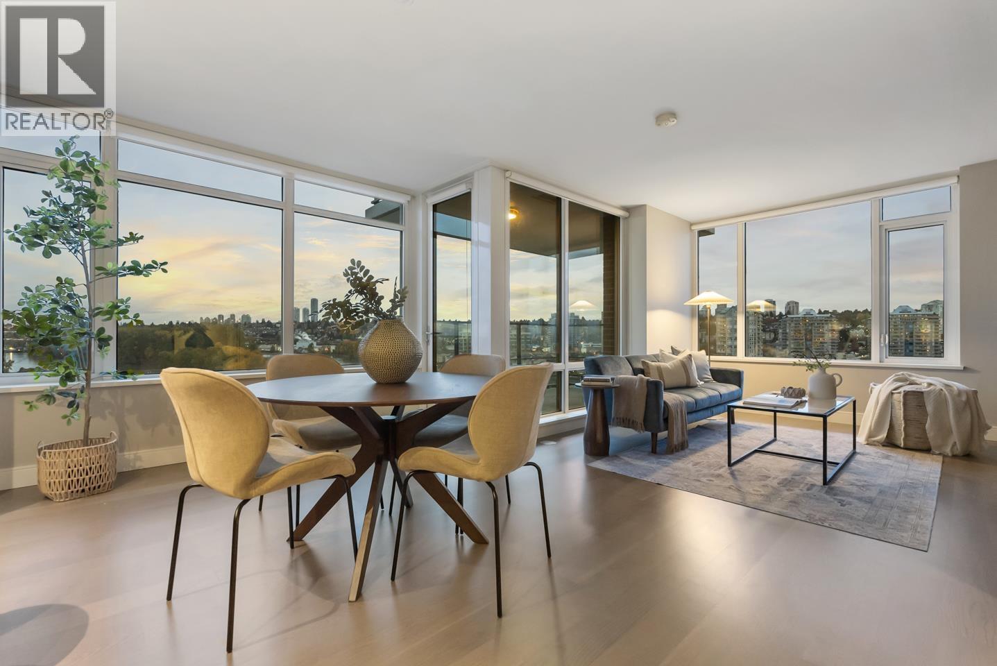 1204 210 SALTER Street - photo 2