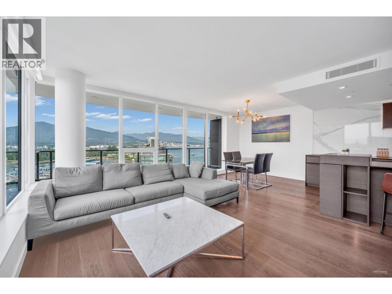 2001 620 CARDERO STREET, Vancouver