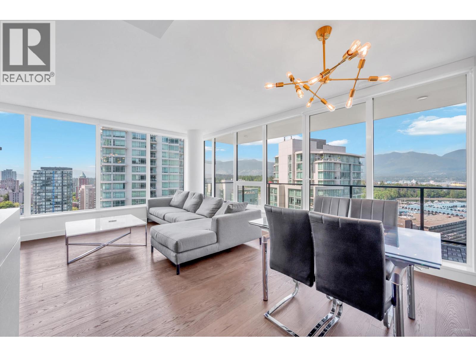 2001 620 CARDERO STREET, Vancouver