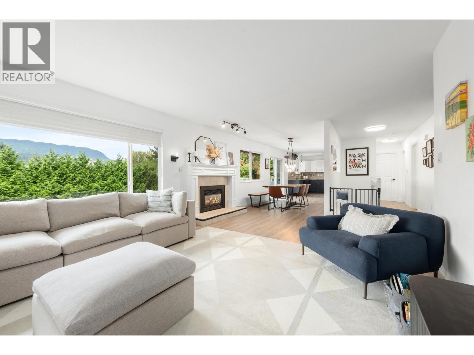 3310 HENRY STREET, Port Moody