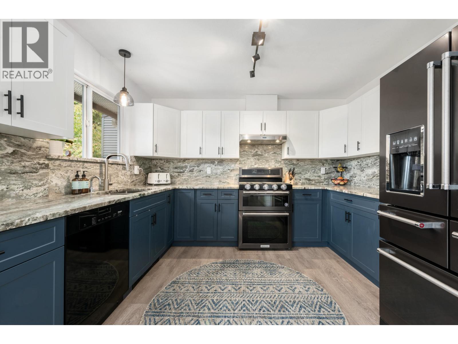 3310 HENRY STREET, Port Moody