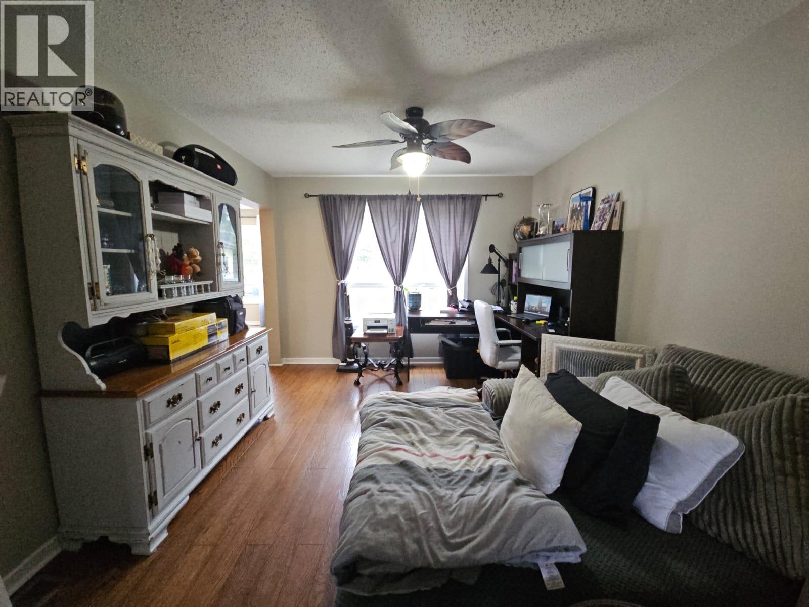 8 Sentinal Place, Tumbler Ridge