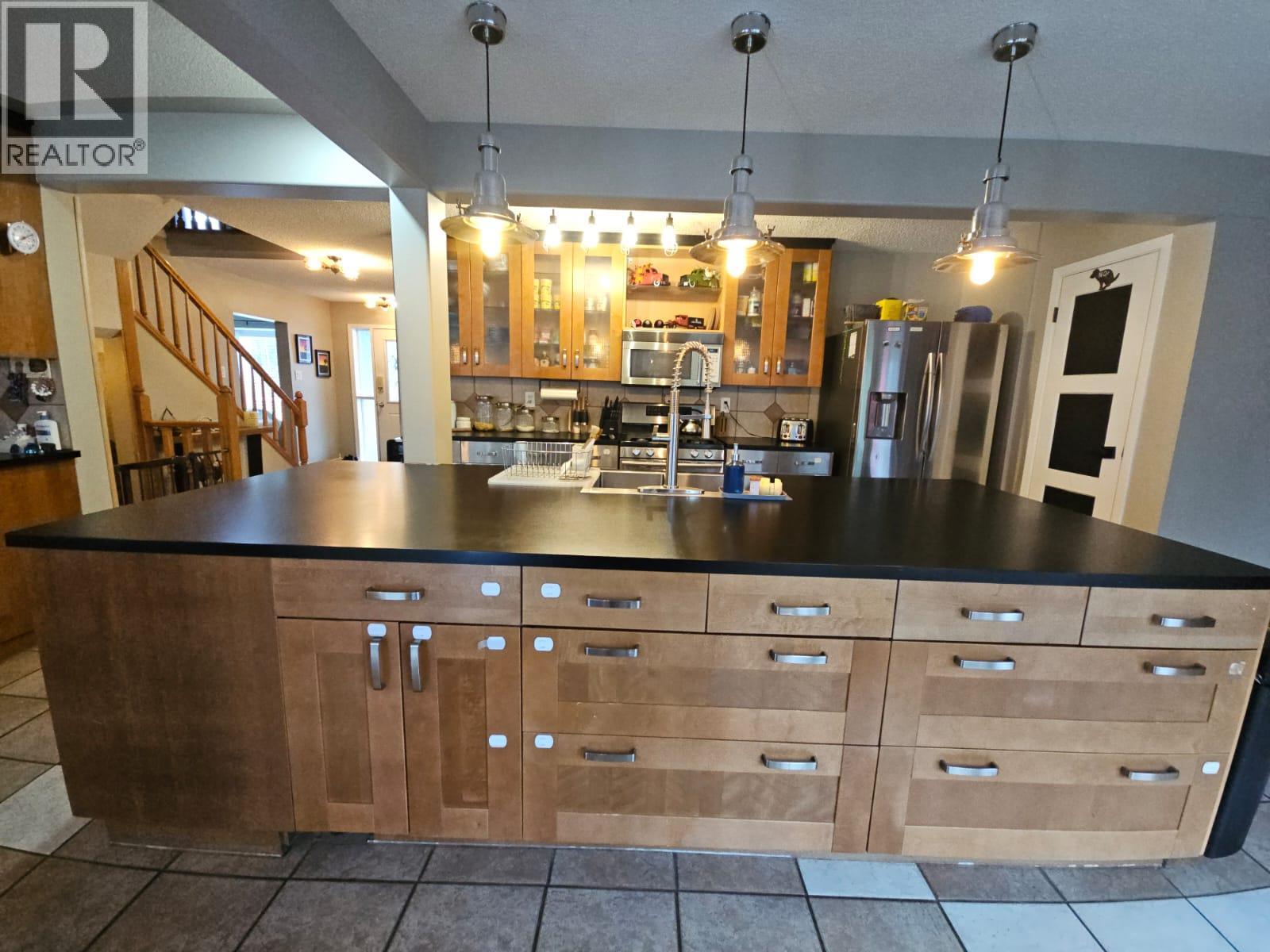 8 Sentinal Place, Tumbler Ridge