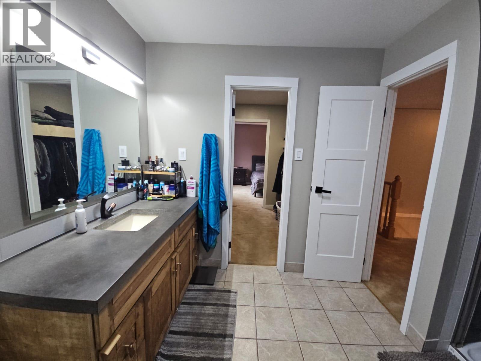 8 Sentinal Place, Tumbler Ridge