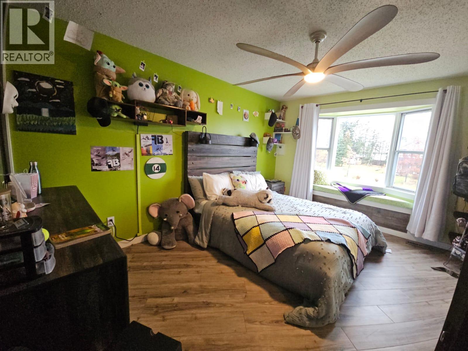 8 Sentinal Place, Tumbler Ridge