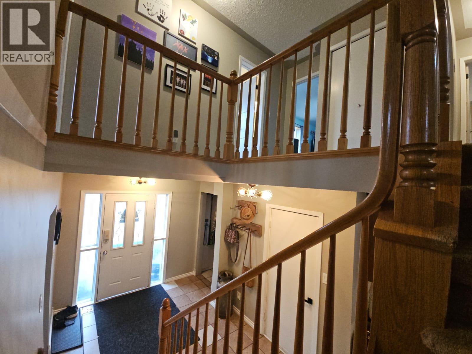 8 Sentinal Place, Tumbler Ridge