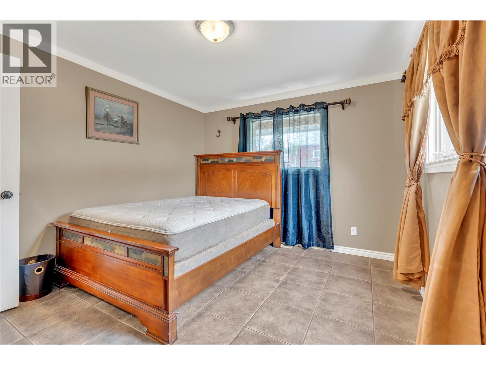 15902 Prairie Valley Road, Summerland