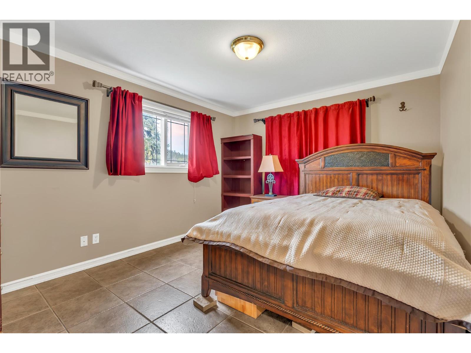 15902 Prairie Valley Road, Summerland