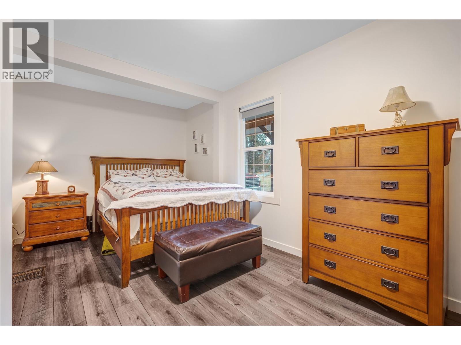 15902 Prairie Valley Road, Summerland