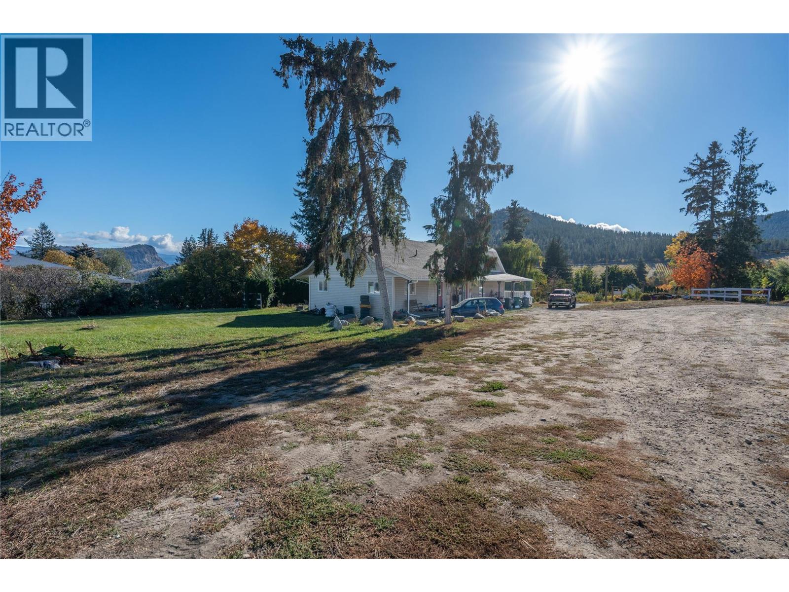 15902 Prairie Valley Road, Summerland