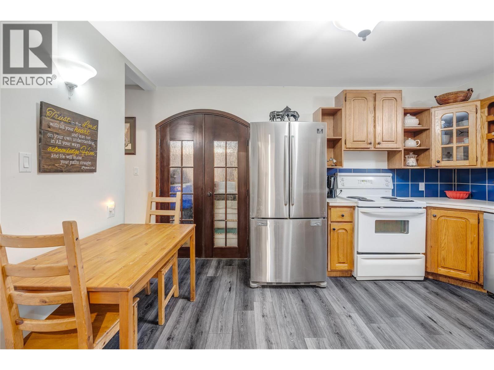 15902 Prairie Valley Road, Summerland