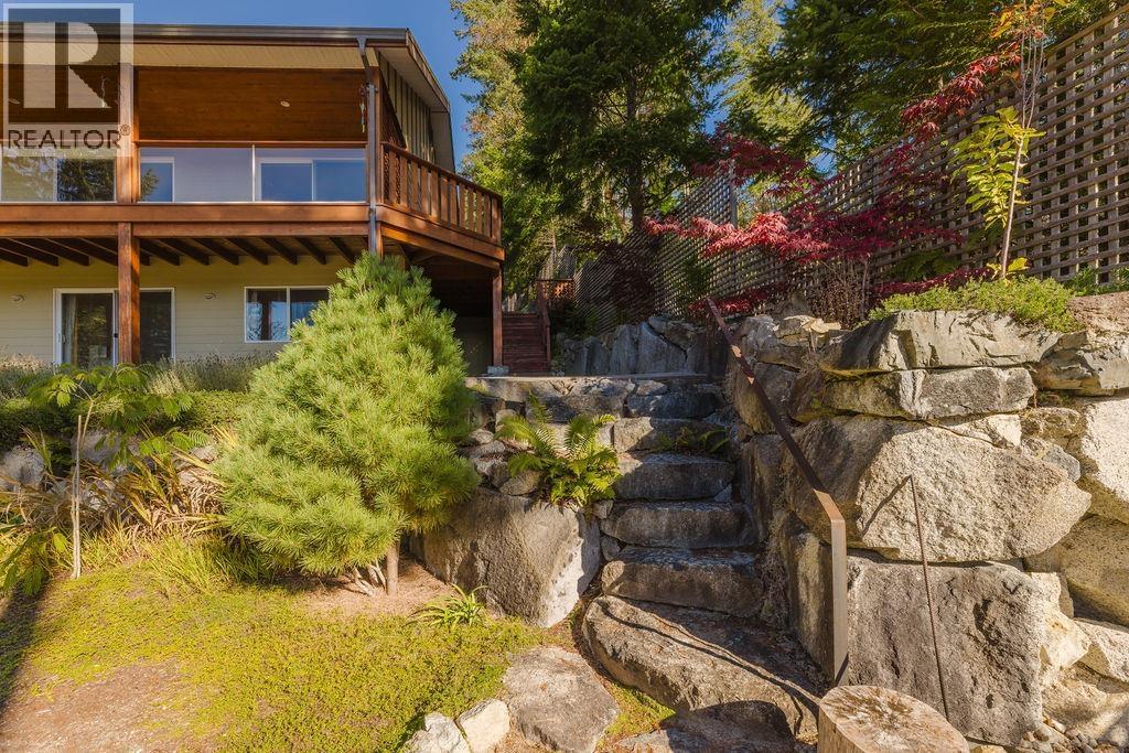 5090 ELLIOT ROAD, Garden Bay