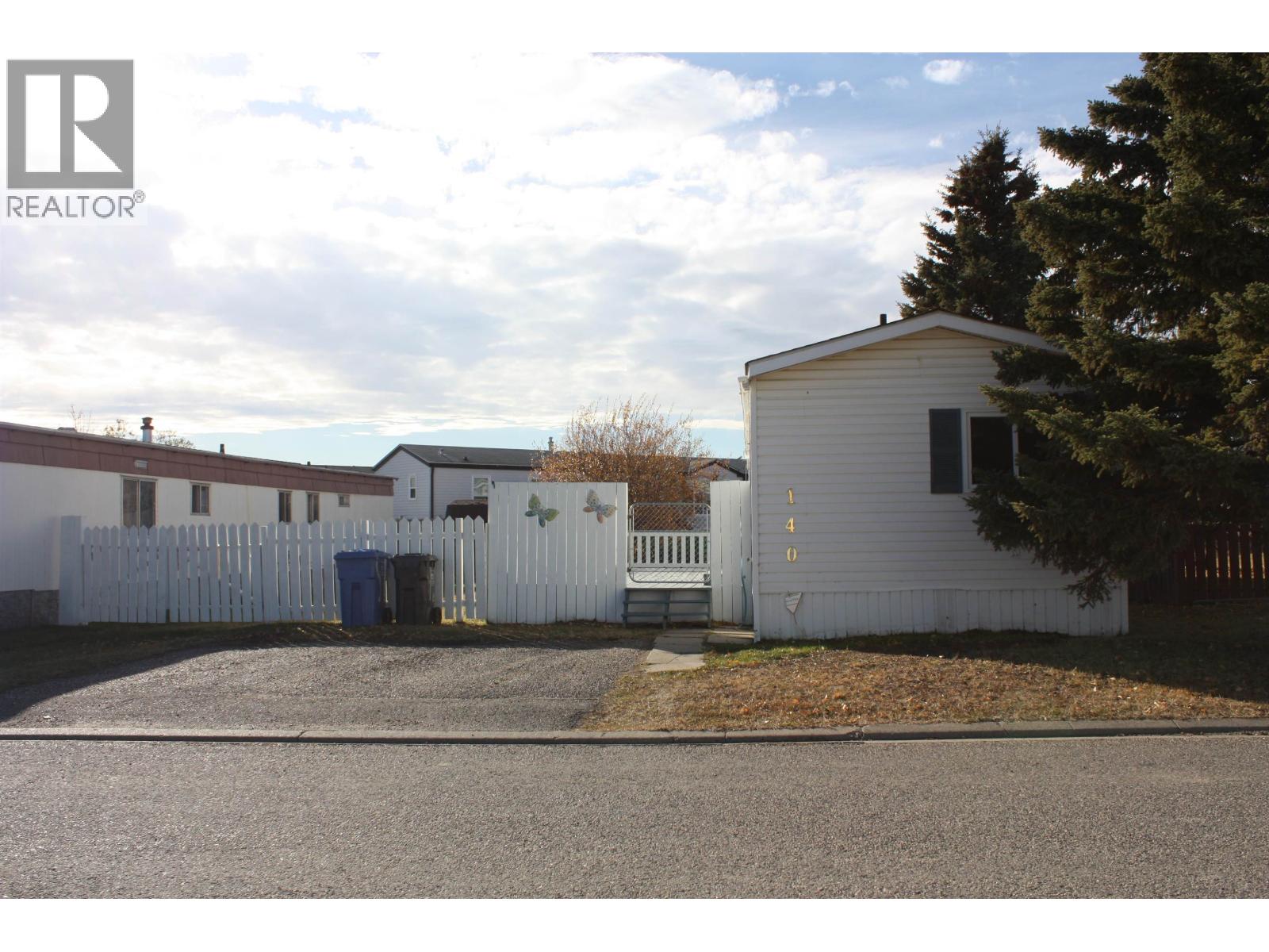 140 9207 82 STREET, Fort St. John