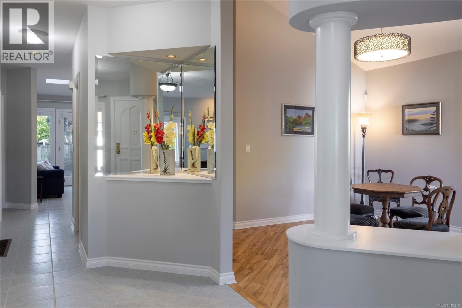 #7 919 PEMBERTON RD - 2