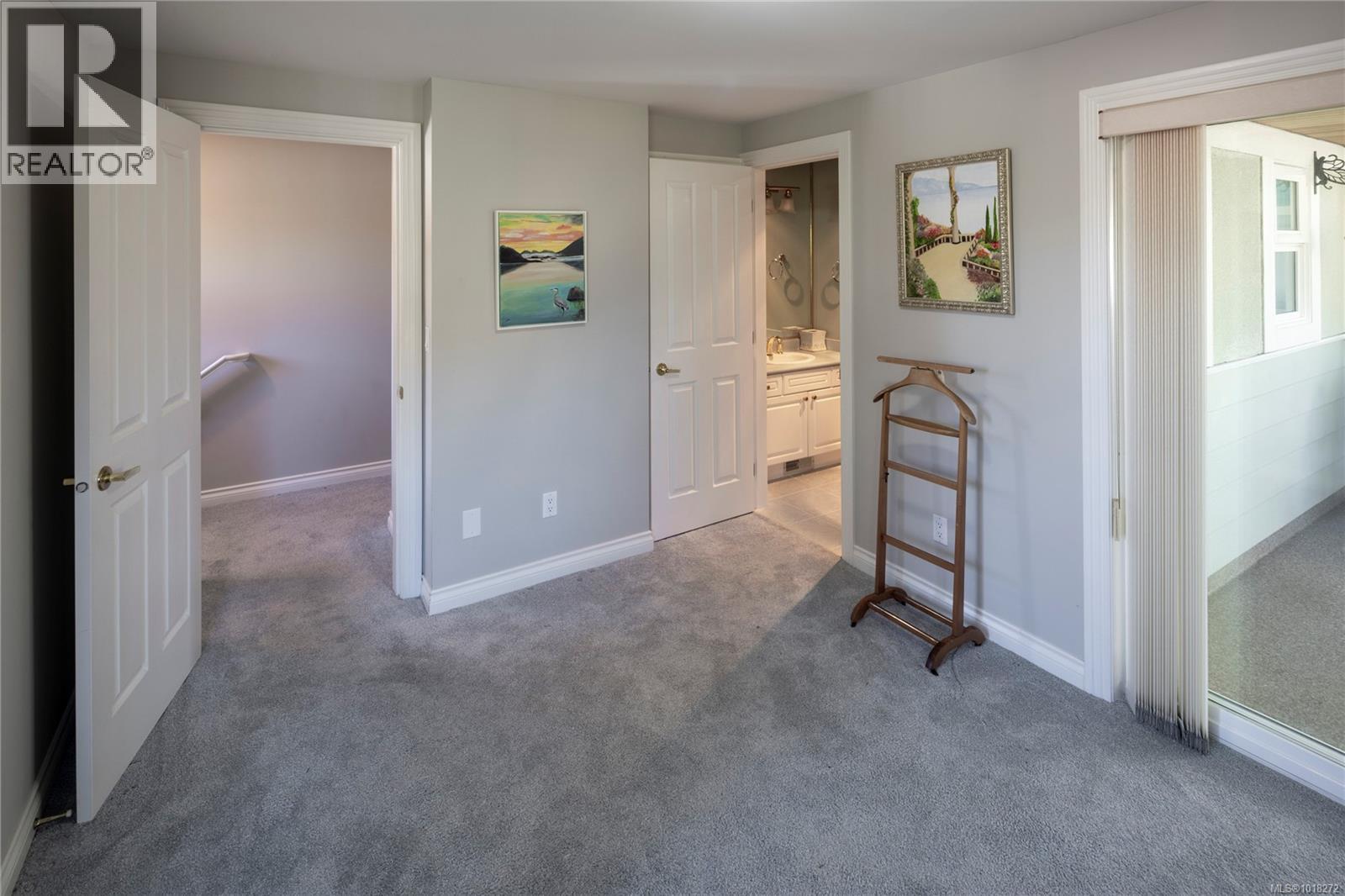 #7 919 PEMBERTON RD - 24