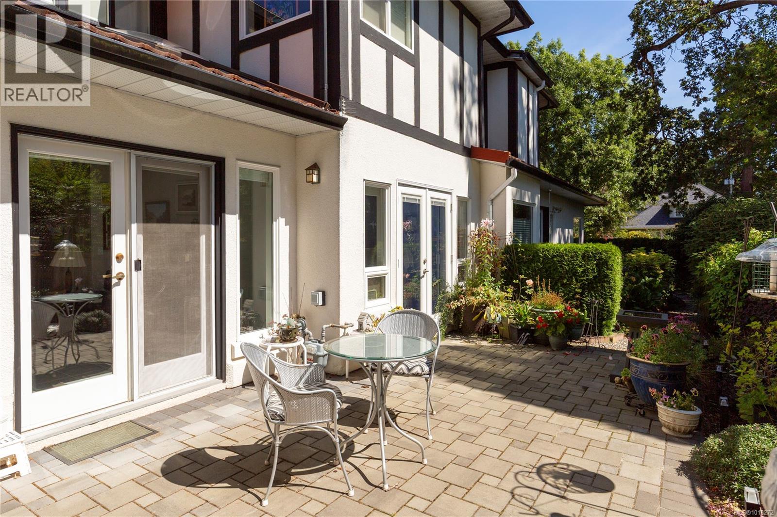 #7 919 PEMBERTON RD - 28