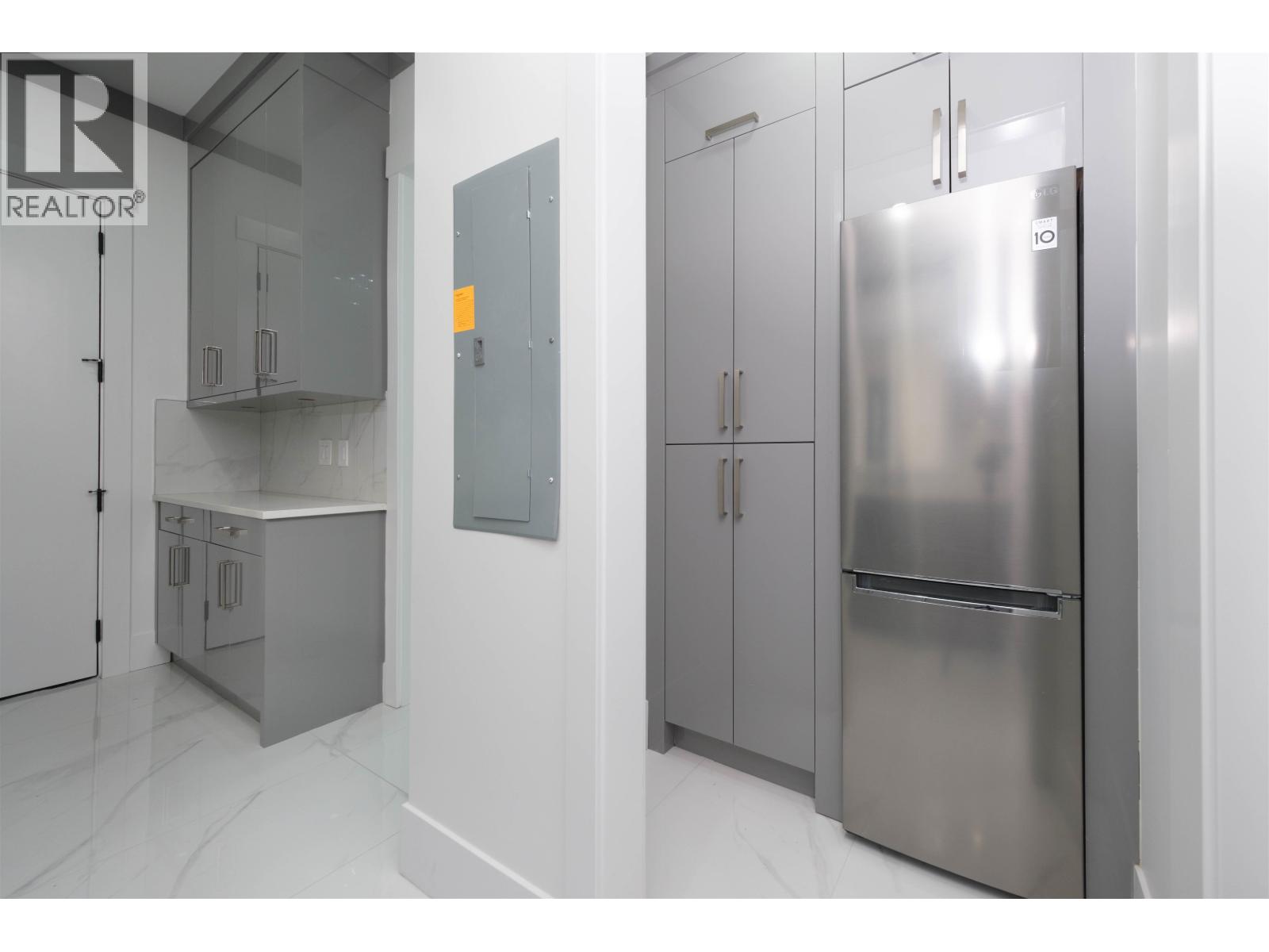 1100 COMO LAKE AVENUE, Coquitlam