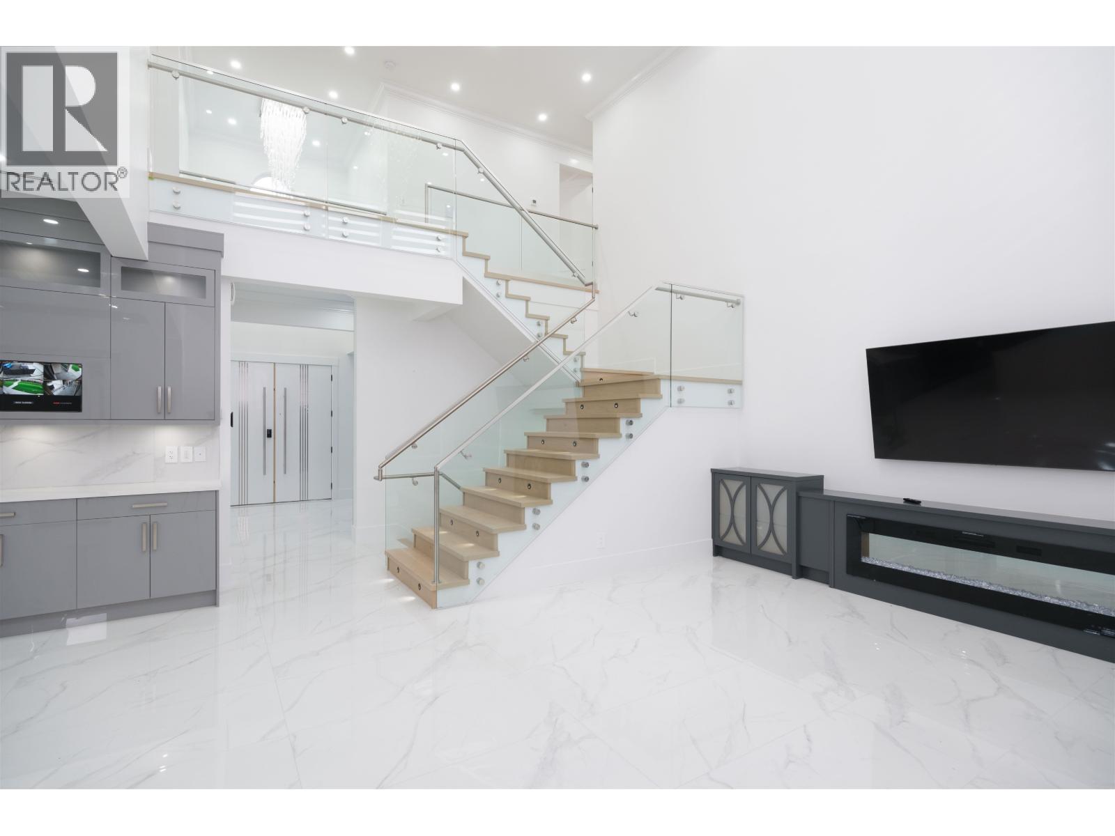 1100 COMO LAKE AVENUE, Coquitlam