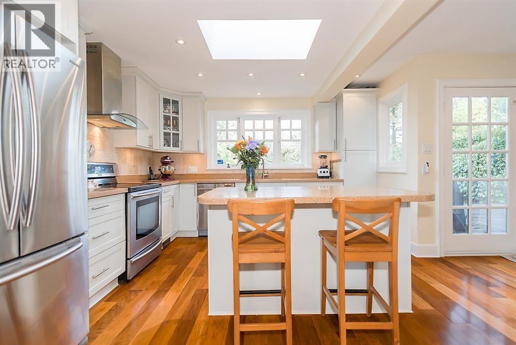 1722 WESBROOK CRESCENT, Vancouver