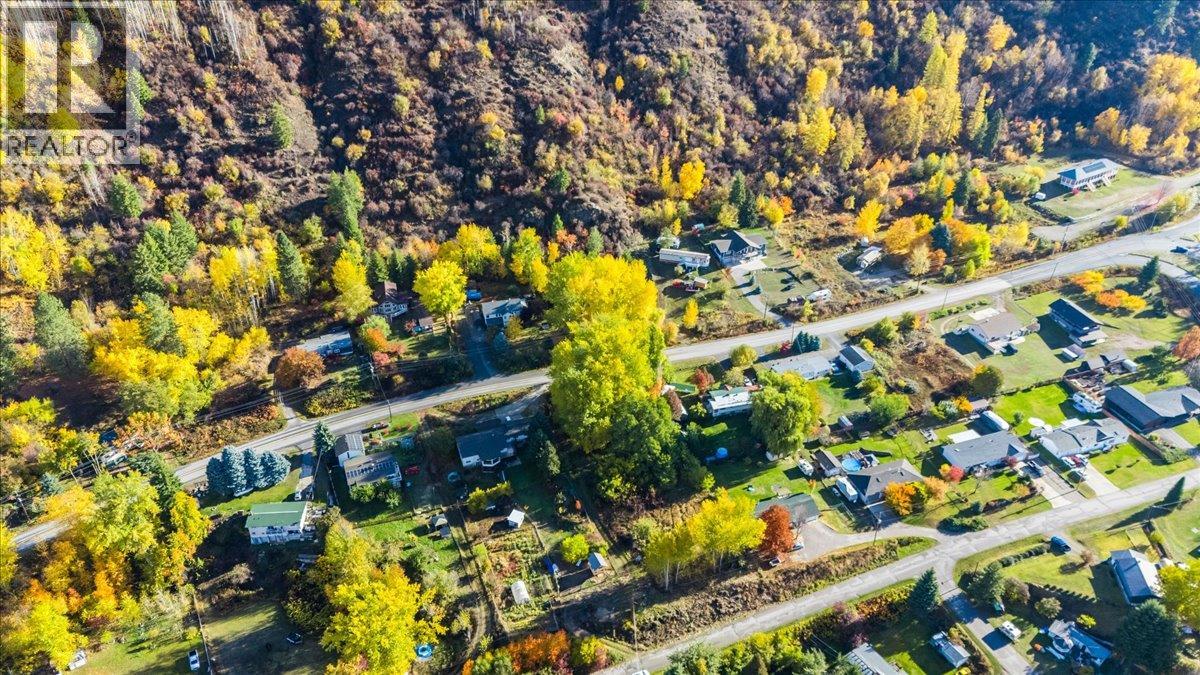 2073 RASPBERRY ROAD - 25