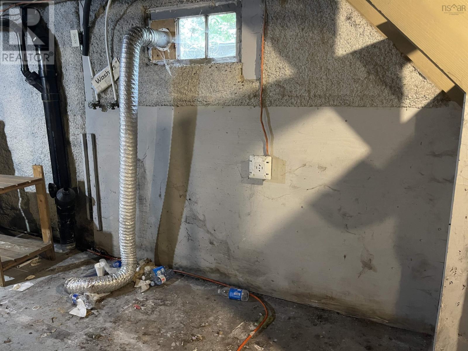 Property 48 of 48 of 42 Bell Street