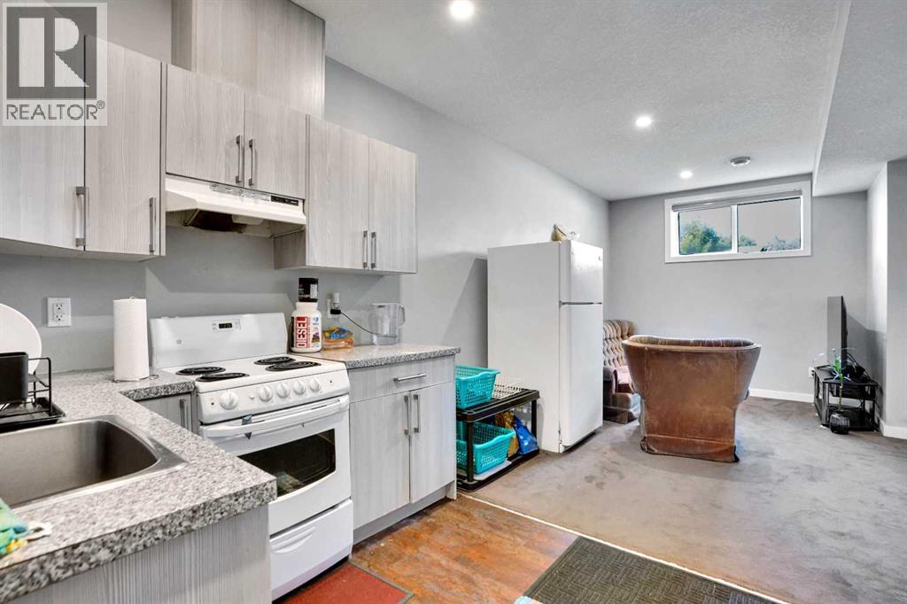 Single Family House Bi-level for Sale in   Street SE Forest Lawn Calgary 