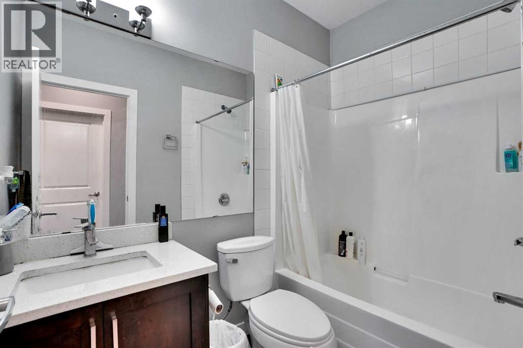 Single Family House Bi-level for Sale in   Street SE Forest Lawn Calgary 