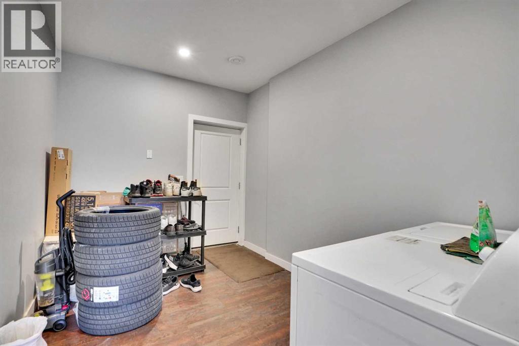 Single Family House Bi-level for Sale in   Street SE Forest Lawn Calgary 