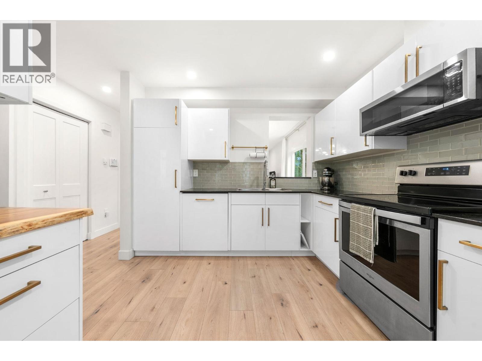 323B EVERGREEN DRIVE, Port Moody