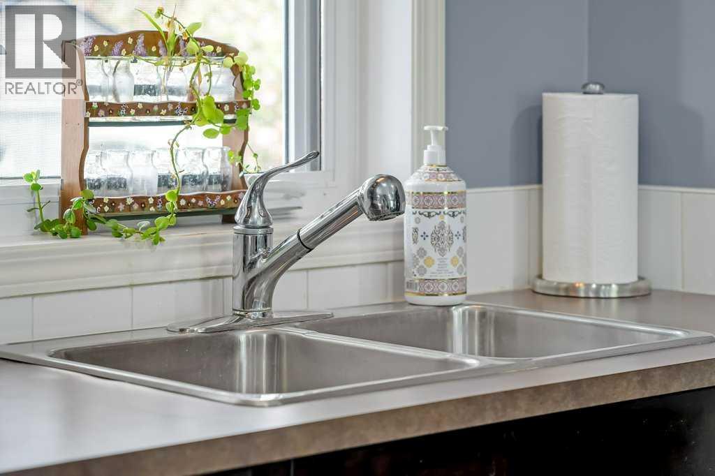 Single Family House for Sale in  Chaparral Valley Gardens SE Chaparral Calgary 