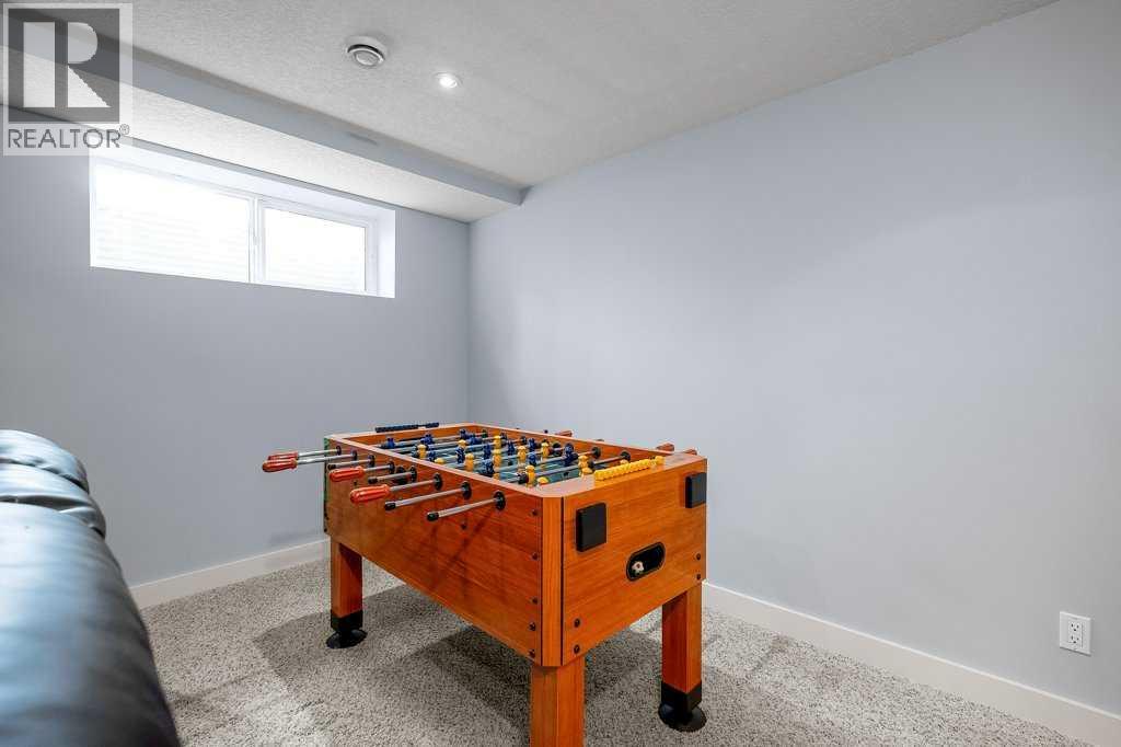 Single Family House for Sale in  Chaparral Valley Gardens SE Chaparral Calgary 