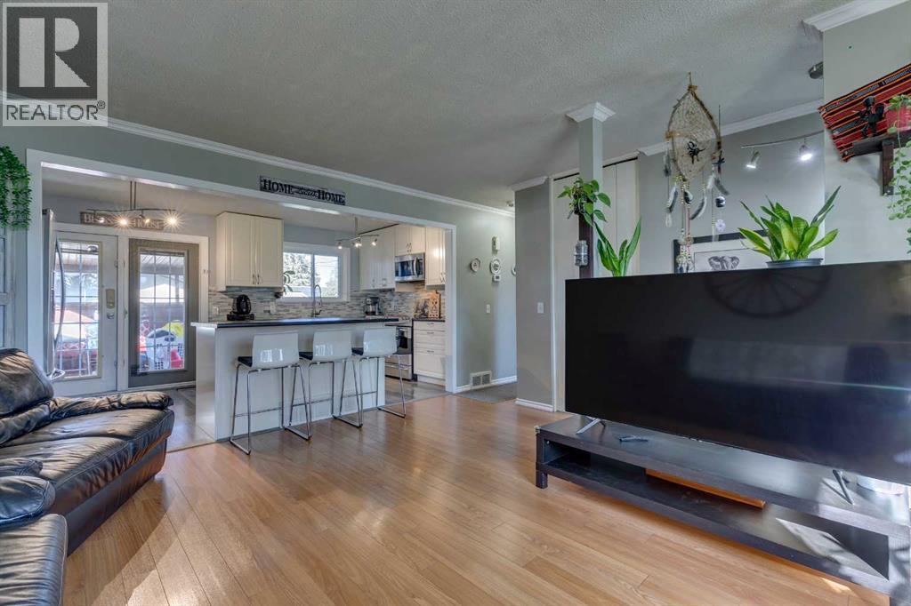 Single Family House Bi-level for Sale in  Malvern Close NE Marlborough Park Calgary 